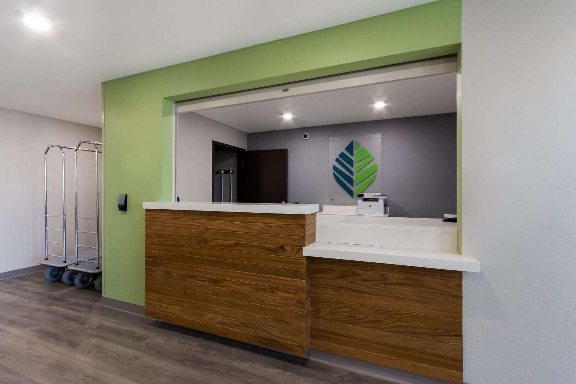 Woodspring Suites Chandler Airport Esterno foto